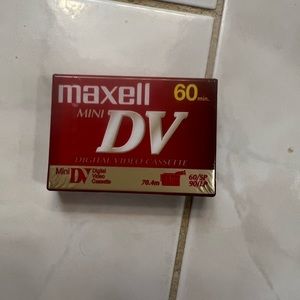 Maxell Mini DV Digital Video Cassette SP 60 Minutes LP 90 Minutes
